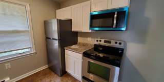 Charming 4-Bedroom Property in Prime Location Gallery 36