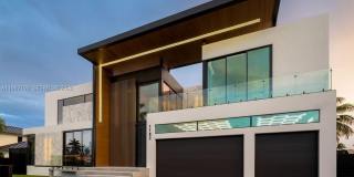 1102 Washington St Gallery 25