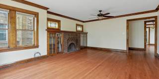 1522 N Austin Boulevard Gallery 6