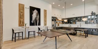 35 West at Champions Circle Apartments Gallery 26