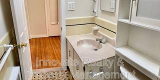 4400 Sheffield Ave Gallery 9