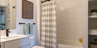Versa Apartments Gallery 8