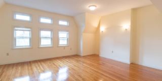 1404 Beacon St. Gallery 3