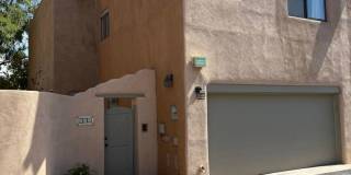 Townhome Near Old Town and Sawmill District Gallery 1