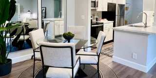 The View at Waters Edge Gallery 86