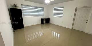 1715 NW 180th Ter Gallery 27