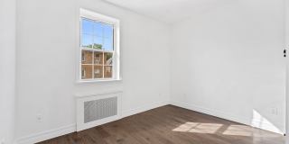 65 Bay 23rd Street Gallery 10