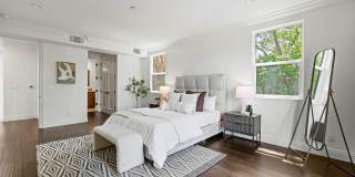 5011 Hayvenhurst Avenue Gallery 33