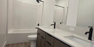 5 BR 3 BA home available now Gallery 20