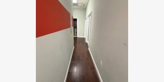 523 8TH Street SE Gallery 6