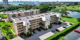 308 GOLFVIEW Road Gallery 1