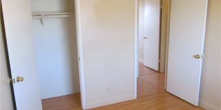 537 Longtree Avenue Gallery 23