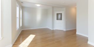 3637-39 N Paulina Gallery 14