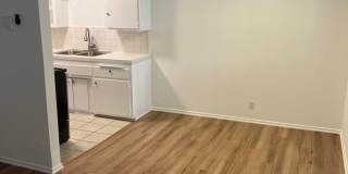 323 MARINE ST Gallery 2