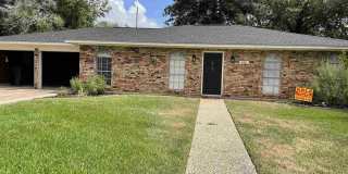 930 Chatwood Gallery 1