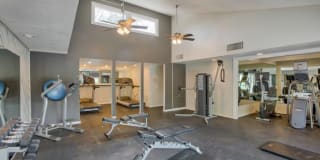 The Knolls at Sweetgrass Apartment Homes Gallery 10