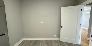 2607 N Kostner Ave Gallery 7