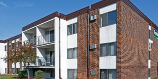 Olympik Village Apartments Gallery 25