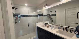 Beautiful 2024-Built 4 Bedroom, 4 Bathroom Home with Pikes Peak Views off Interquest!!! Gallery 6