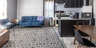 Fully Furnished Apartment in Historic Tracy Park Gallery 1