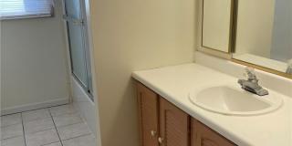 1293 Manor Dr Gallery 14