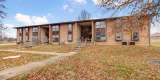 2 Bedroom 1 Bathroom Apartment For rent Gallery 1