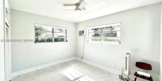 2245 SW 25th Ter Gallery 4