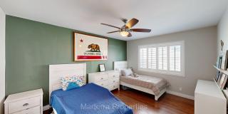 Beautiful Home with Pool! Gallery 33