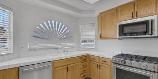 Beautiful 3 bed/2 bath home in northwest in El Capitan Ranch for an amazing price! Gallery 10