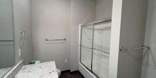 302 E Clark Gallery 26