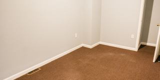 1911 Christian St Gallery 13