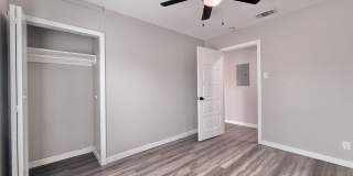 4535 Lark Gallery 29