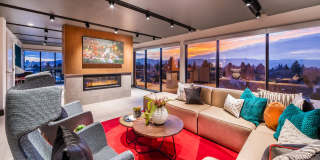 Jasper Gallery 11
