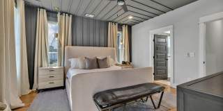 Gorgeous FULLY FURNISHED Home Just Off Charlotte Ave. Gallery 37