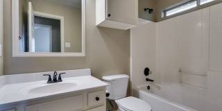 1001 Porter Place Gallery 18