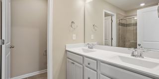 210 Adobe Place Gallery 25