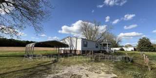 1916 NC Hwy 210 Gallery 1