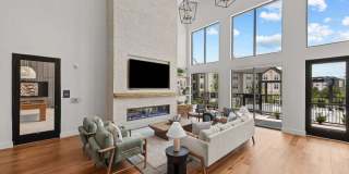 8102 Loyola Ln Gallery 5