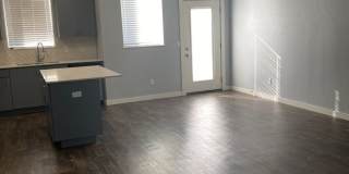 3 bedroom, 2.5 bathroom, 1 car garage Gallery 11