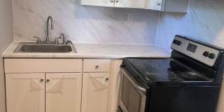 Renovated One Bedroom Duplex Gallery 10