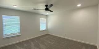 3 Bed 2.5 Bath Duplex Includes Office Space  North OKC Gallery 25