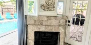 Annual furnished Updated 4-Bedroom Pool Home with Spacious Living Areas Gallery 15