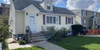 41 Winthrop Pkwy. Gallery 1