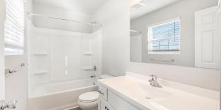 137 W Mason Street Gallery 12