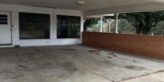 Spacious Ranch Gallery 4