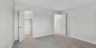 Pinebrook Apartments Gallery 10