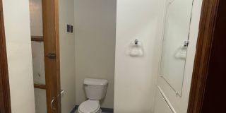 4 bedroom 1 1/2 bath single family house with yard. Gallery 32