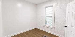 411 Saint Clair Avenue Gallery 6
