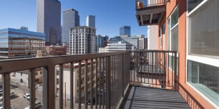 Radius Uptown Apartments Gallery 52