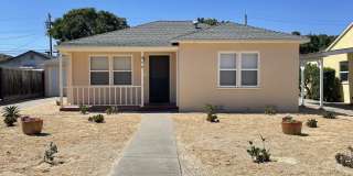 Charming Southside Home on Huge Lot! Gallery 1
